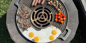 очаг из кирпича (черный огнеупорный кирпич  Montenegro)