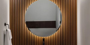 Реечная панель ДПК Turtle Shell, Middle Lines, Australian Palisander Co-Extrusion отделка стены рейками в ванной комнате
