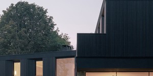 Камень для фасада фото готовых домов 3D панели RKS SLATE Кварцит Sesame Yellow Country заказать (12)