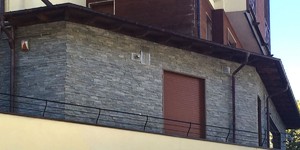 Фасад облицованный натуральным камнем фото 3D панель RKS SLATE Кварцит Grey Quartz Country купить (8)